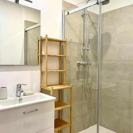 Apartman T2 Agreable Hypercentre De - Climatisation - Wifi - Terrasse - Veranda