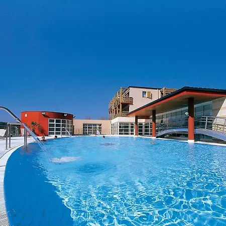 T2 Agreable Hypercentre De - Climatisation - Wifi - Terrasse - Veranda Apartman Casteljaloux
